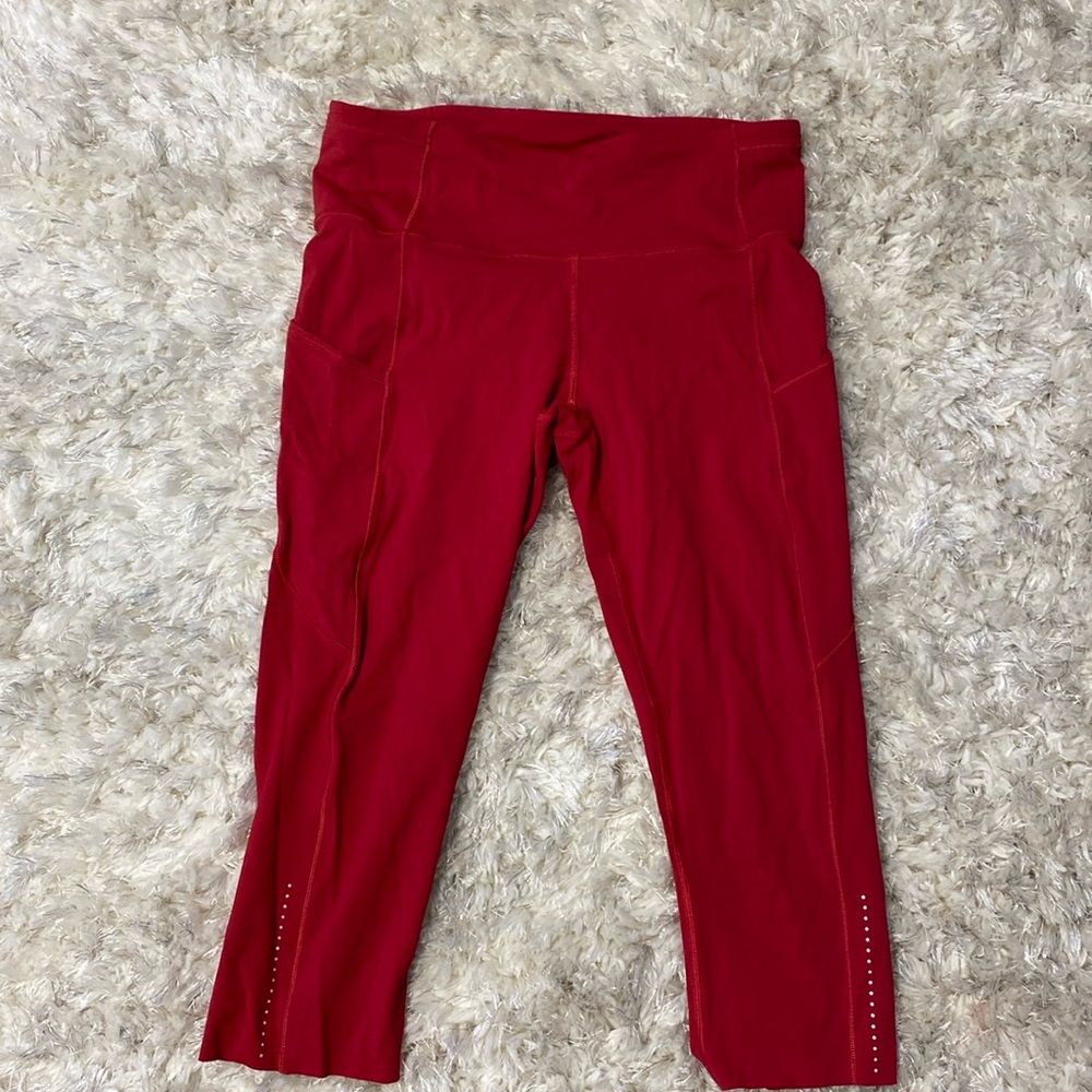 lululemon high rise crop